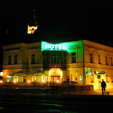 Hotel Terasa Вимперк Экстерьер фото