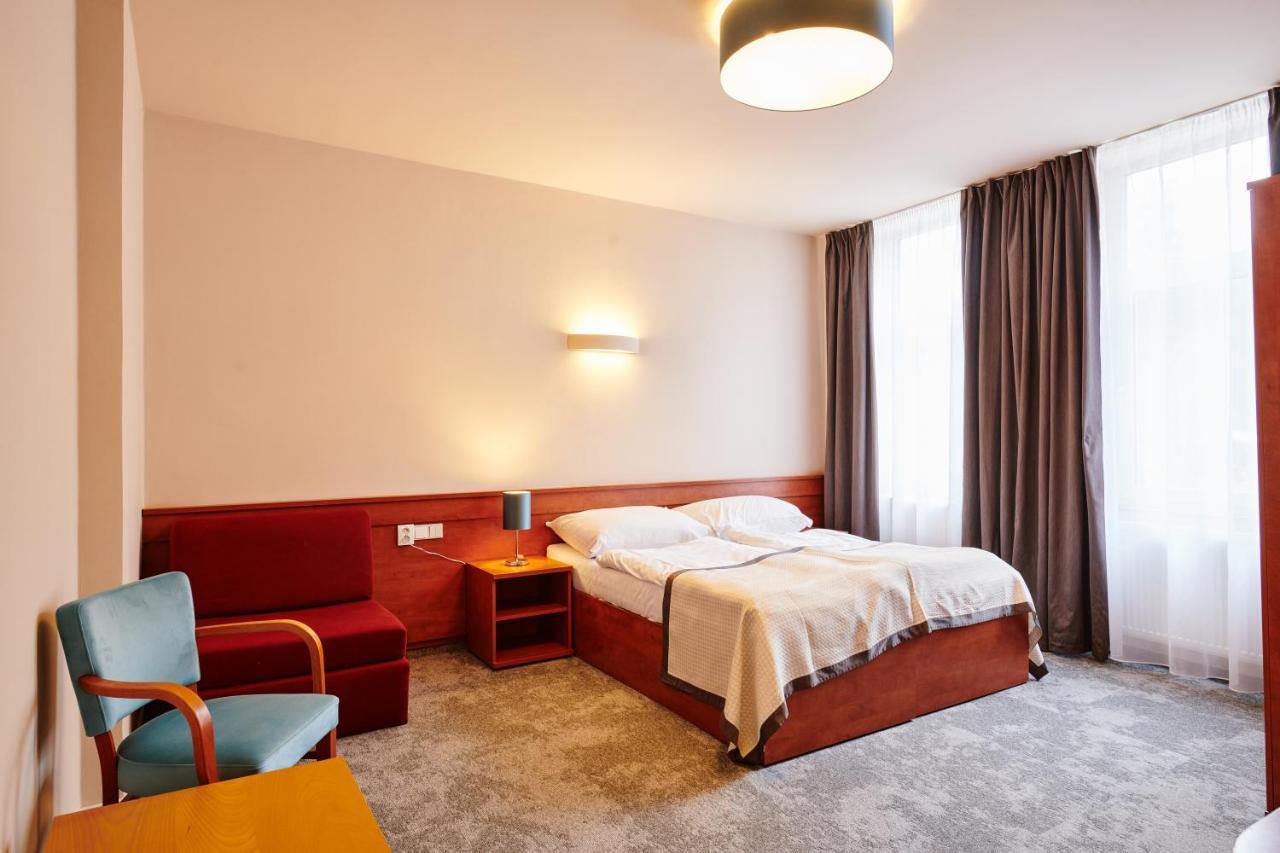 Hotel Terasa Вимперк Экстерьер фото