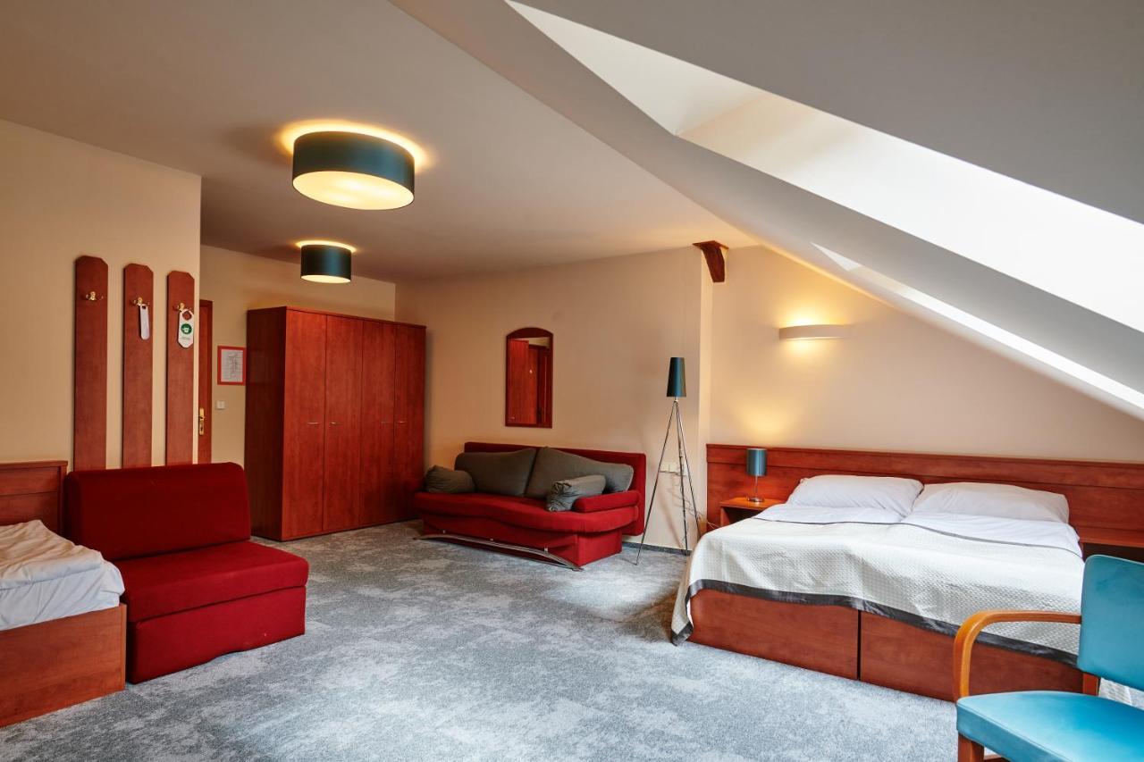 Hotel Terasa Вимперк Экстерьер фото