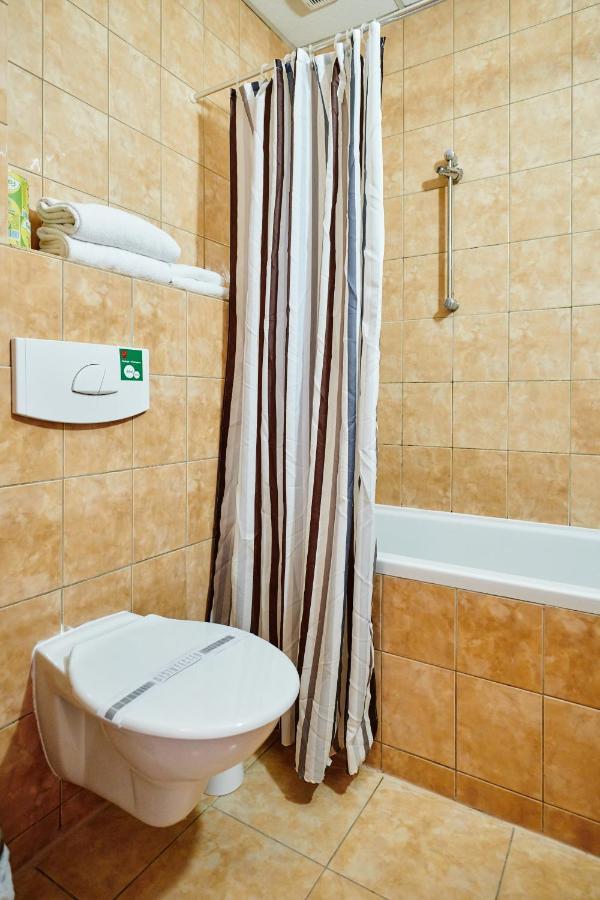 Hotel Terasa Вимперк Экстерьер фото