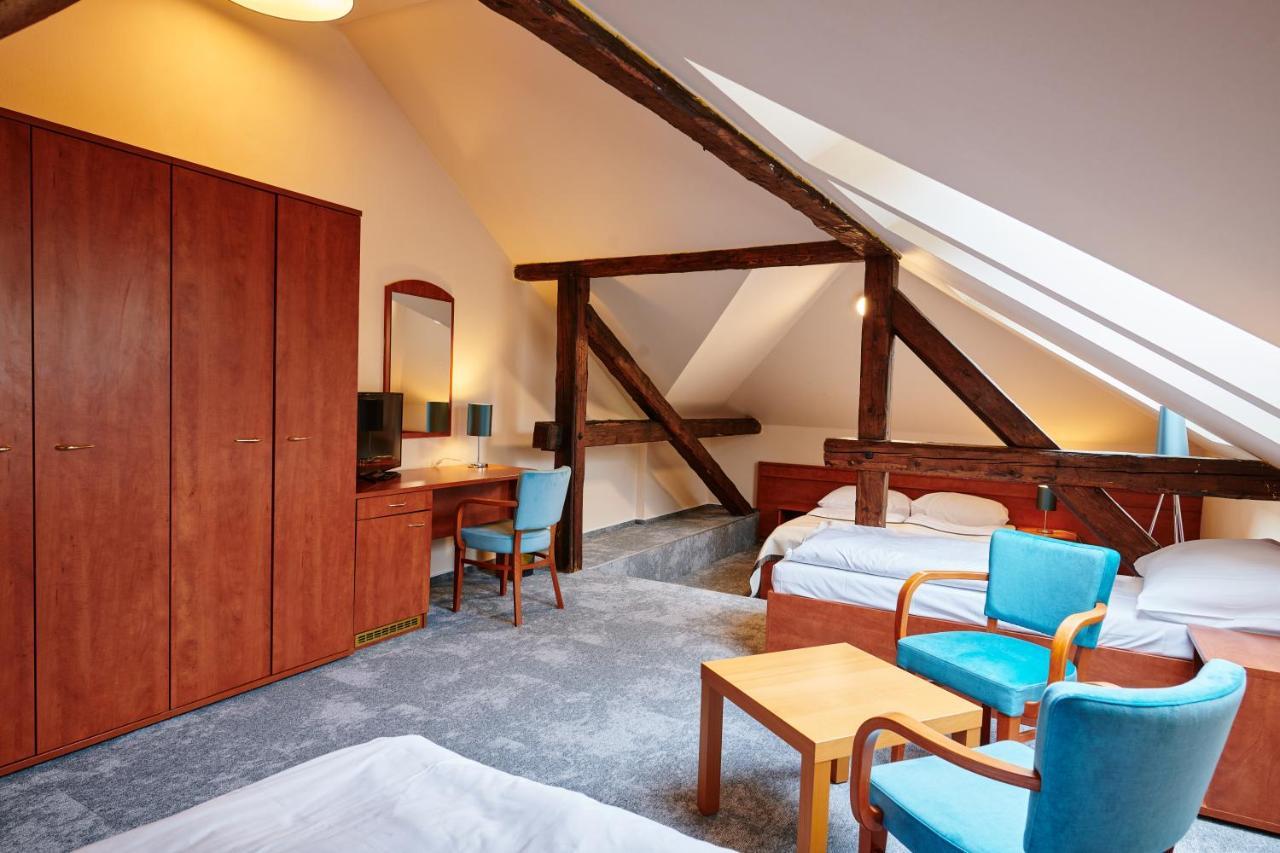 Hotel Terasa Вимперк Экстерьер фото