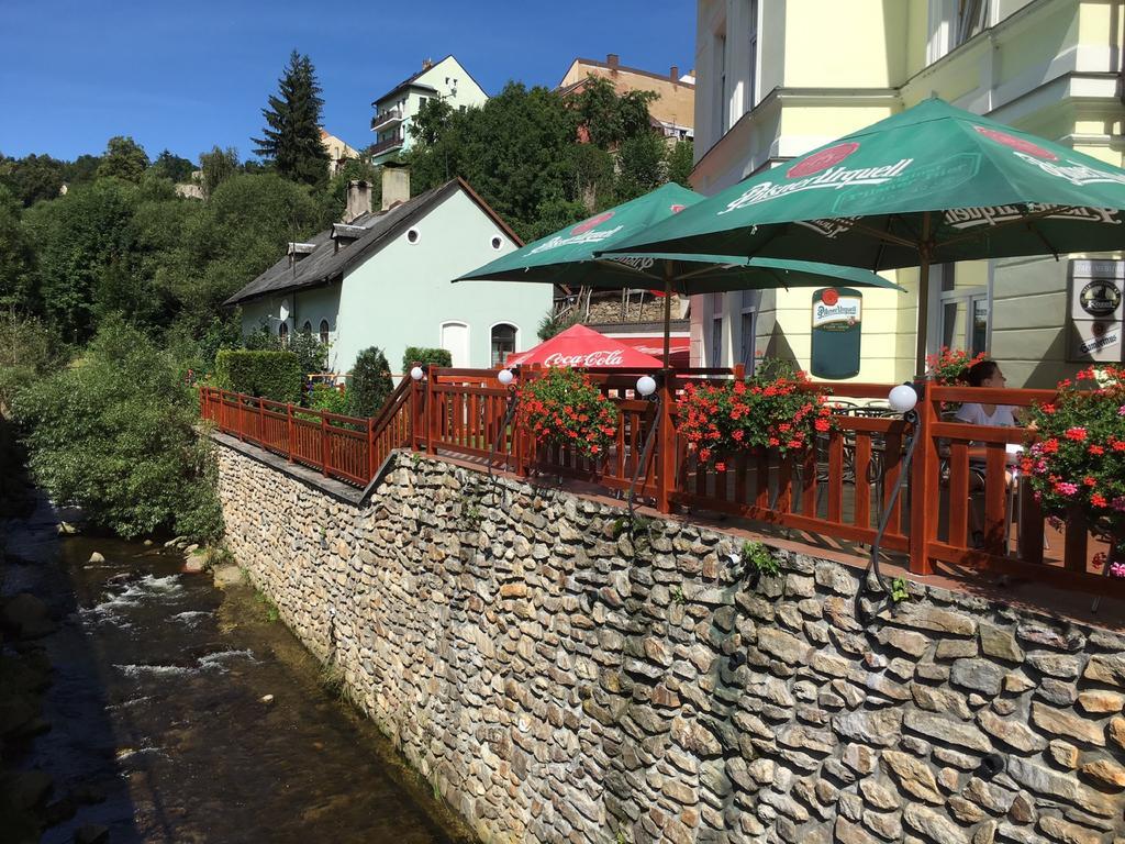 Hotel Terasa Вимперк Экстерьер фото